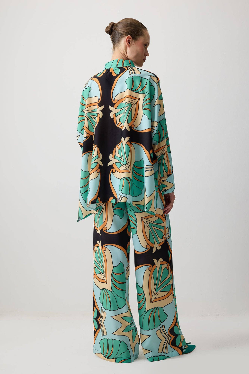 PATTERNED SHIRT AND PANTS SET