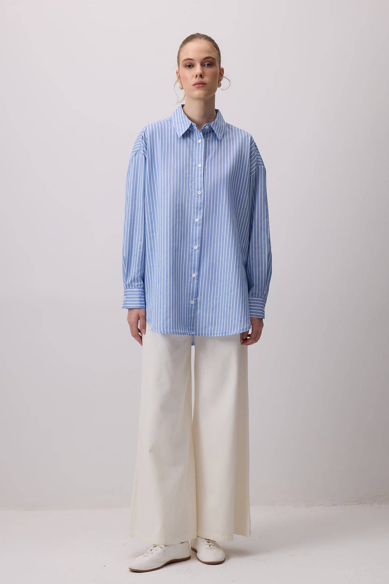 THIN STRIPED OVERSIZE SHIRT