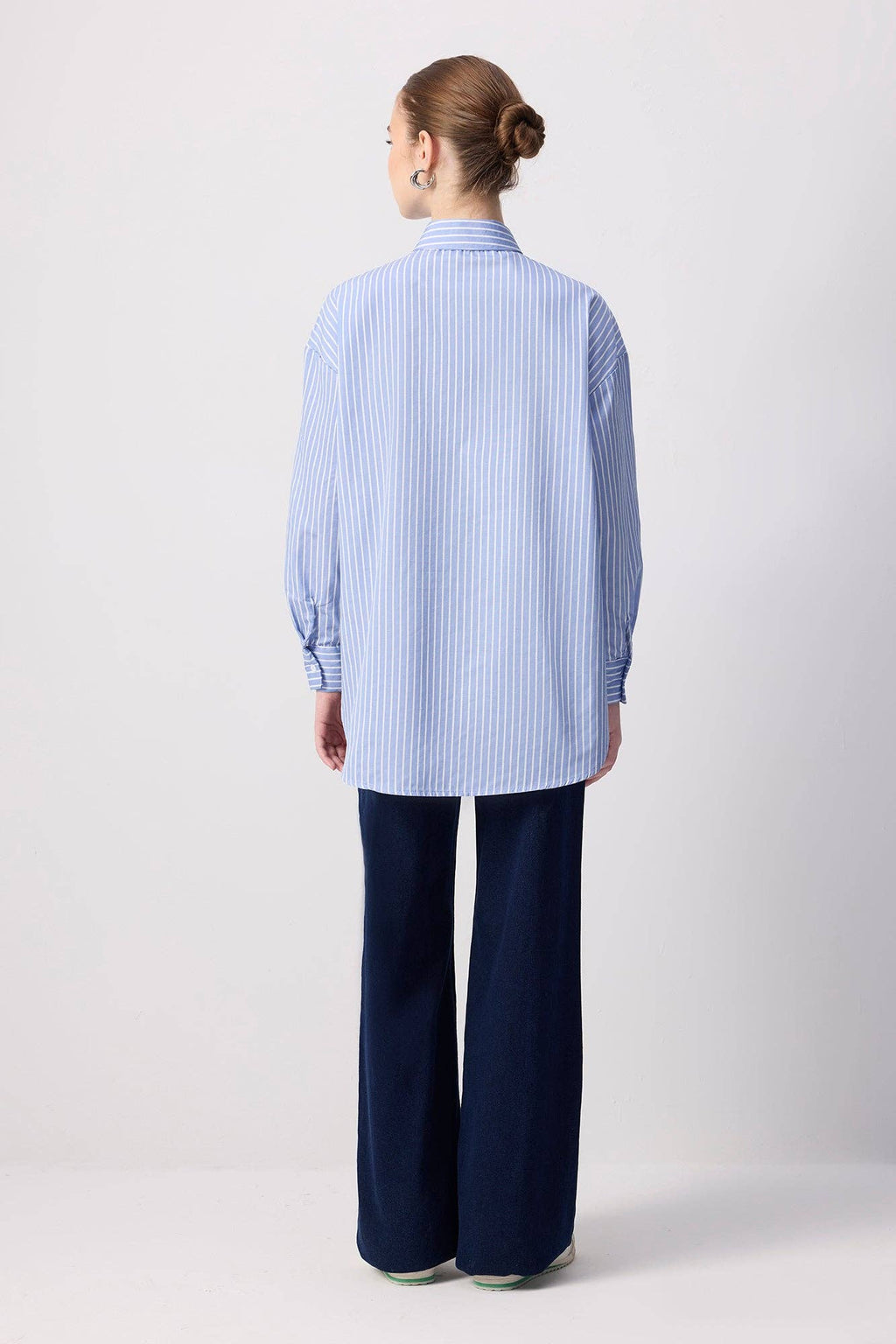 THIN STRIPED OVERSIZE SHIRT